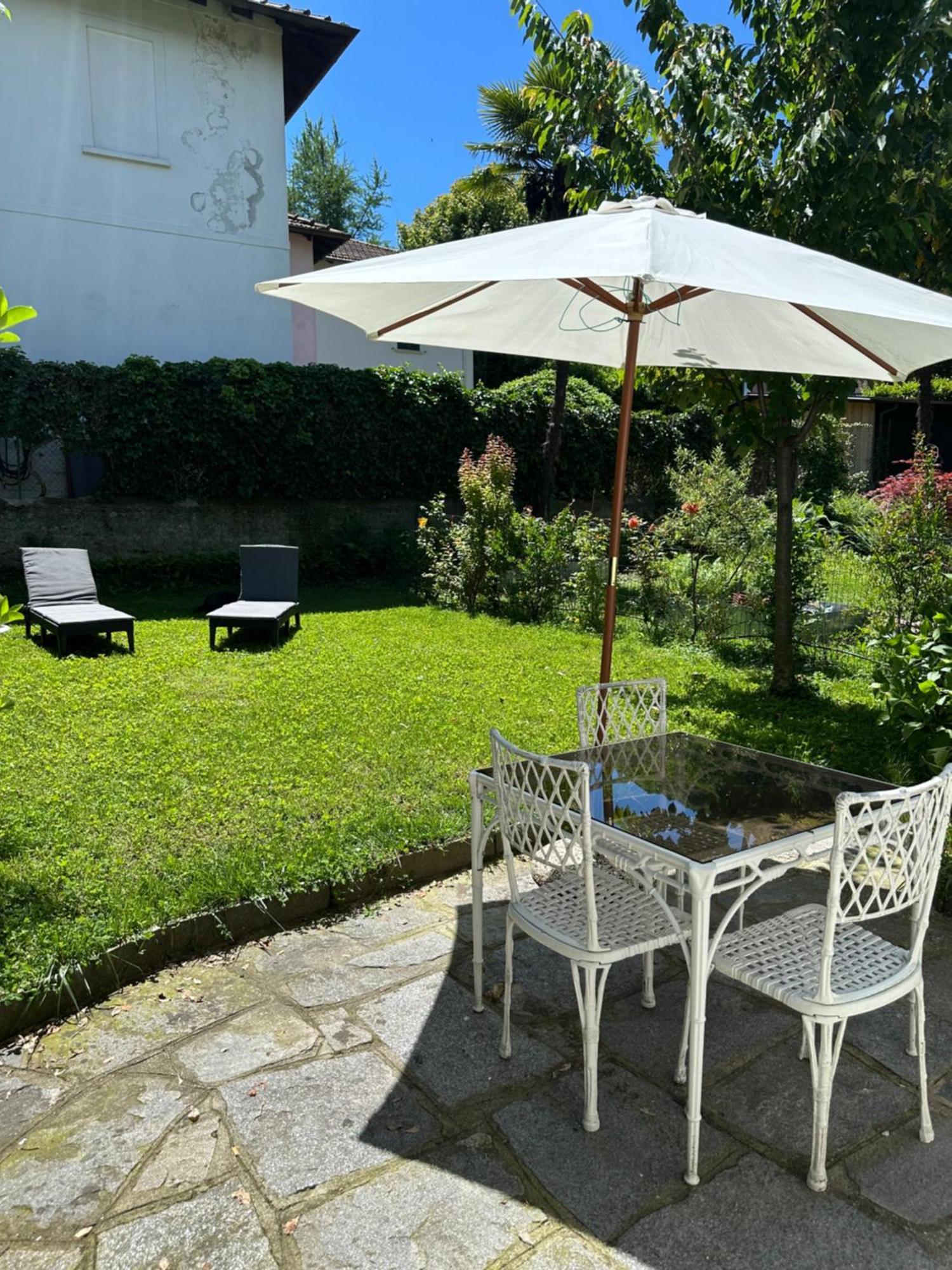 Casa Del Custode: Renovated Flat With Garden In A Villa Near The Lake Stresa Zewnętrze zdjęcie